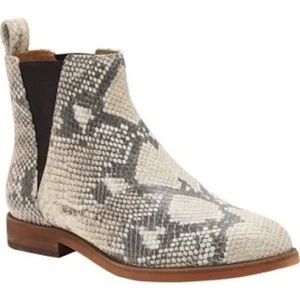 LUCKY BRAND Haylia Natural Snakeskin Round Toe Chelsea Flat Ankle Boot Size 9.5